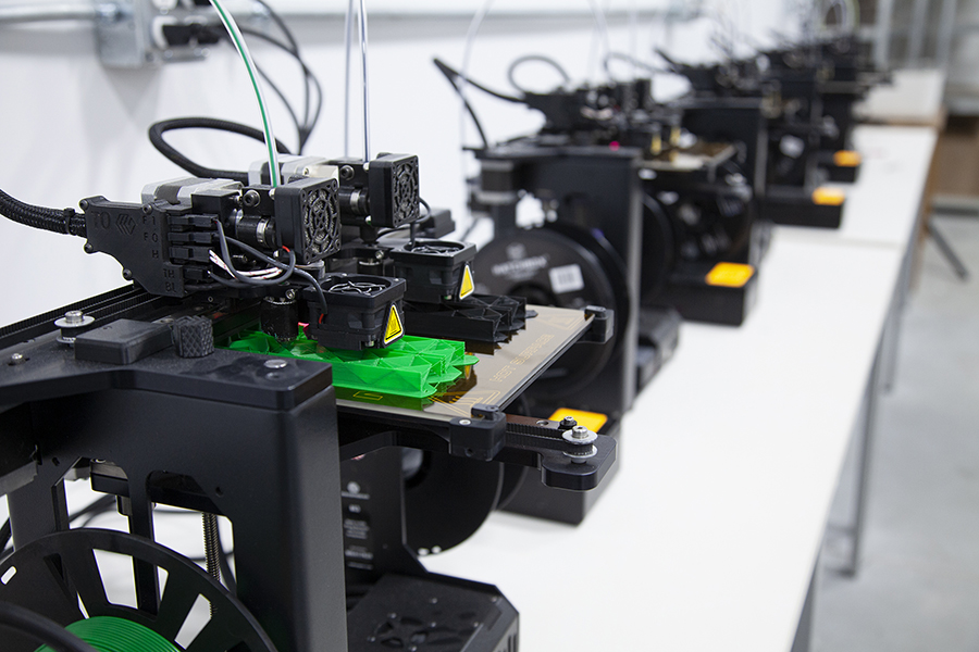 MakerGear 3D print farm